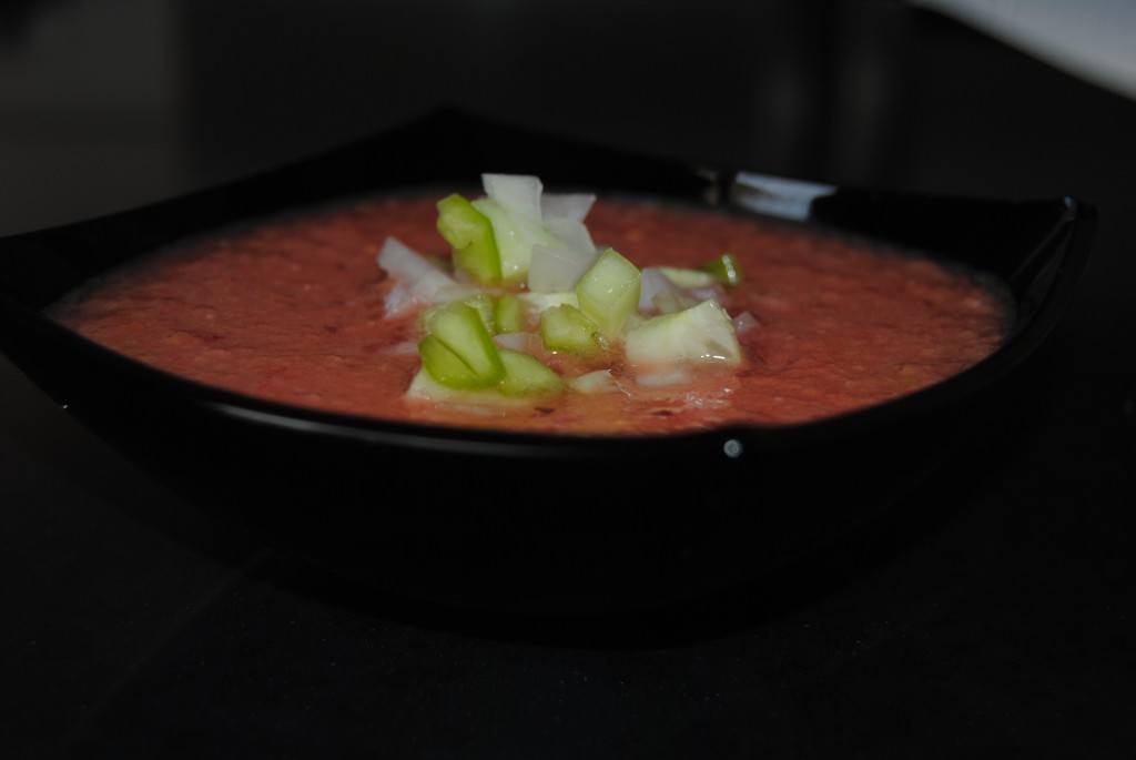 Gazpacho de cerezas Con cerezas de la Valle del Jerte